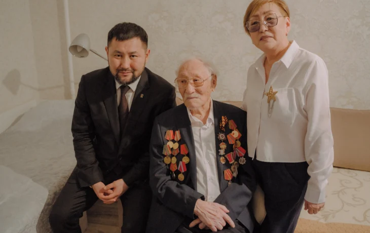 Ветерану войны Мартыну Григорьеву вручили медаль &laquo;80 лет Победы в Великой Отечественной войне 1941-1945 гг.&raquo;