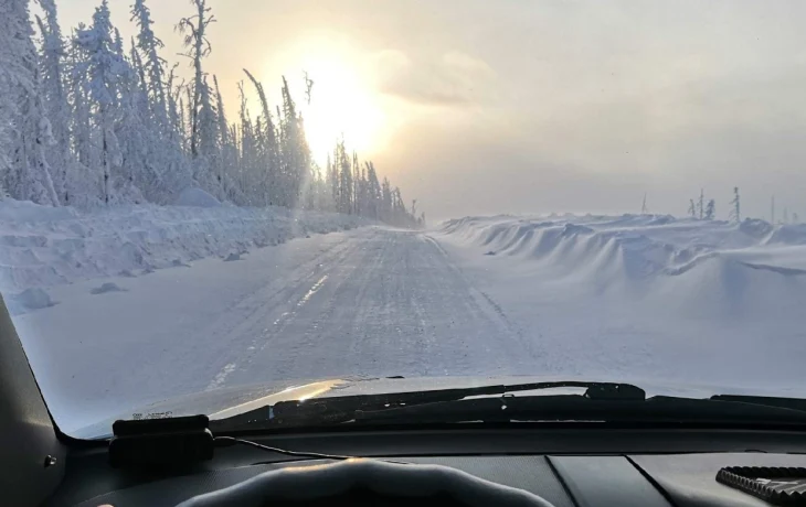 В Якутии в зимней тайге пропали двое человек