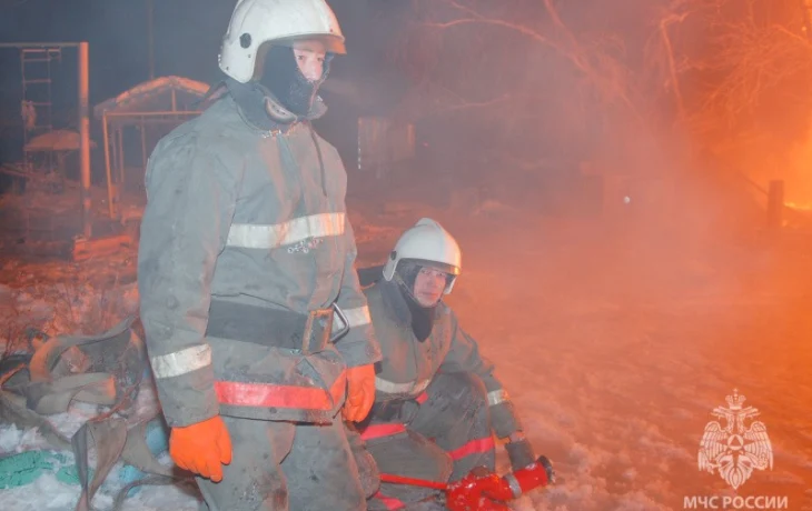 В поселке Нижнеянск Усть-Янского района сгорело двухэтажное административное здание
