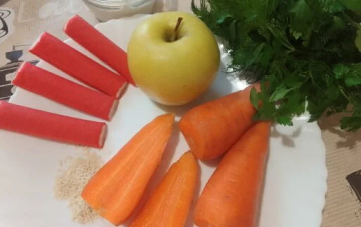 Вкуснейший салат из крабовых палочек с морковкой