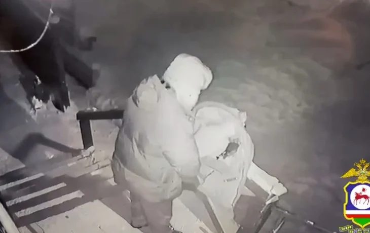 В Якутске 20-летний юноша совершил преступление, чтобы купить электронную сигарету