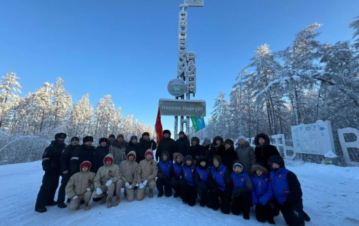 Эстафета &laquo;Знамя Победы&raquo; добралась до Томпонского района