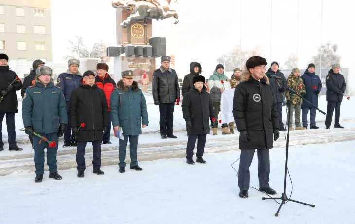 Торжественная передача лампады с пламенем Вечного огня, приуроченная к  80-летию Победы в Великой Отечественной войне, состоялась в Якутске