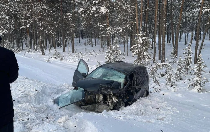 Выехал на встречную полосу: Пассажирка встречного автомобиля погибла в ДТП