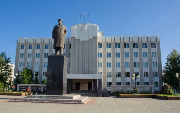 Сообщение о взрывном устройстве в администрации Нерюнгринского района не подтвердилось
