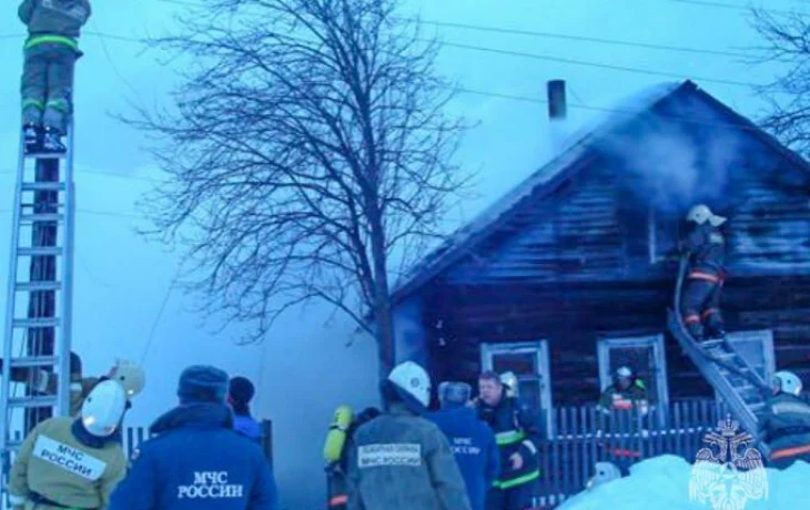 Двое человек погибли на пожарах в частных домах в Чульмане и Алдане