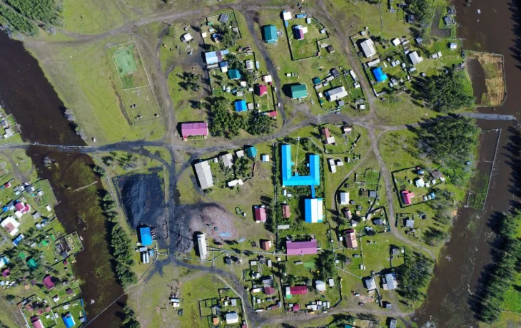 В подтопленных поселках Якутии продолжается спад уровня воды