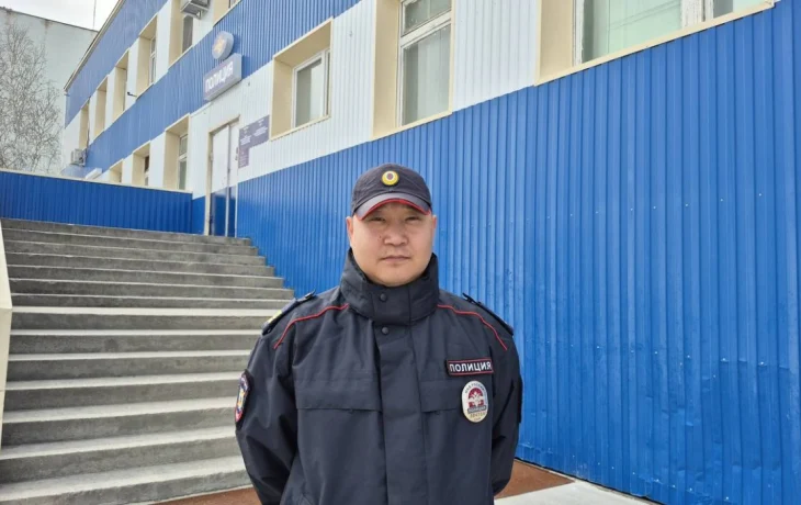 Полицейские в Покровске ночью спасли 37 человек, включая 10 детей, при пожаре в пятиэтажке