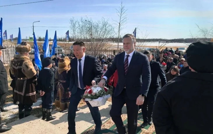 Кирил Бычков побывал на малой родине одного из основателей якутской государственности