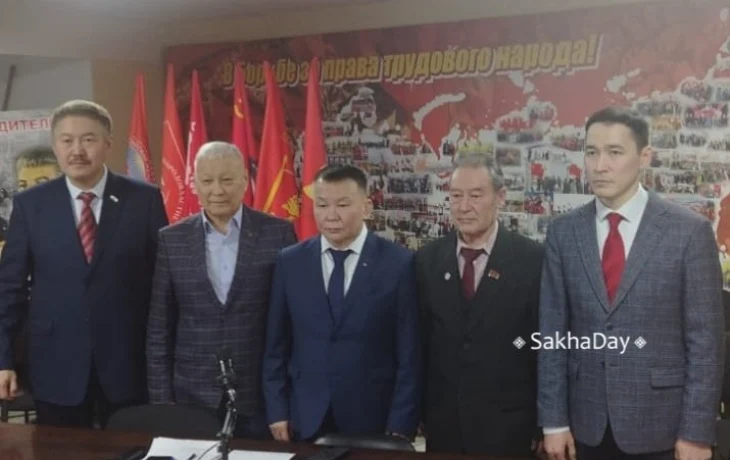 "КПРФ опять расцветет?": Названо имя нового предводителя якутских коммунистов