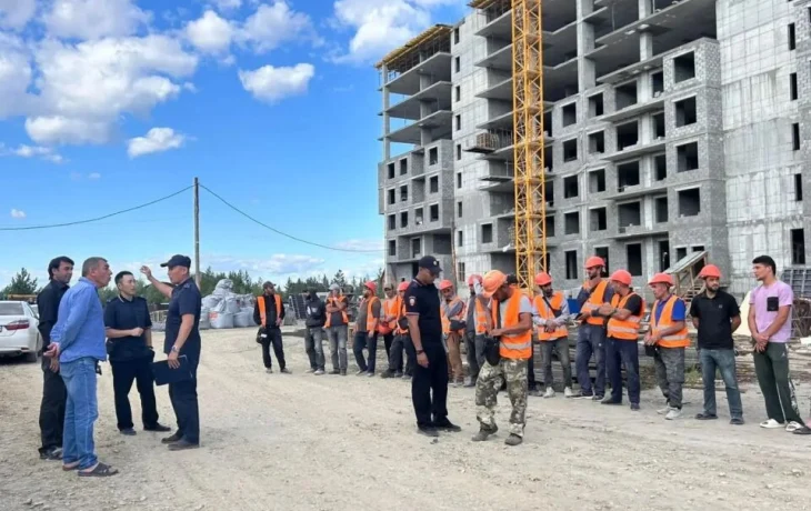 В Якутии полицейские пресекли 27 нарушений миграционного законодательства за день