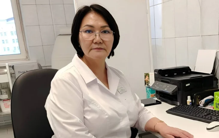 Боли в коленях, отеки пальцев, скованность по утрам: Как алкоголь разрушает суставы