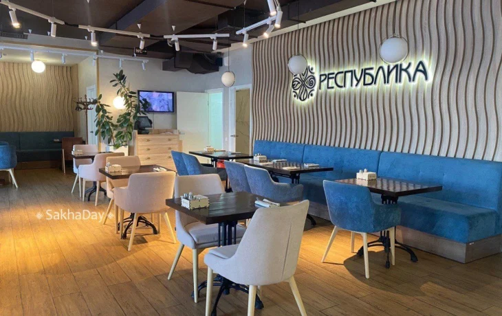 В Якутске рестораны закрываются один за другим, а нишу заняли киоски шаурмы и наливайки. Почему?