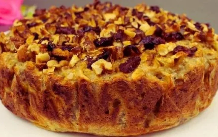 Минус мука и&nbsp;сахар: готовлю нежный яблочно-банановый пирог, который можно есть даже на&nbsp;ночь