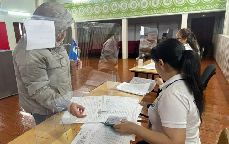 В Вилюйском улусе продолжается голосование на выборах Совета депутатов