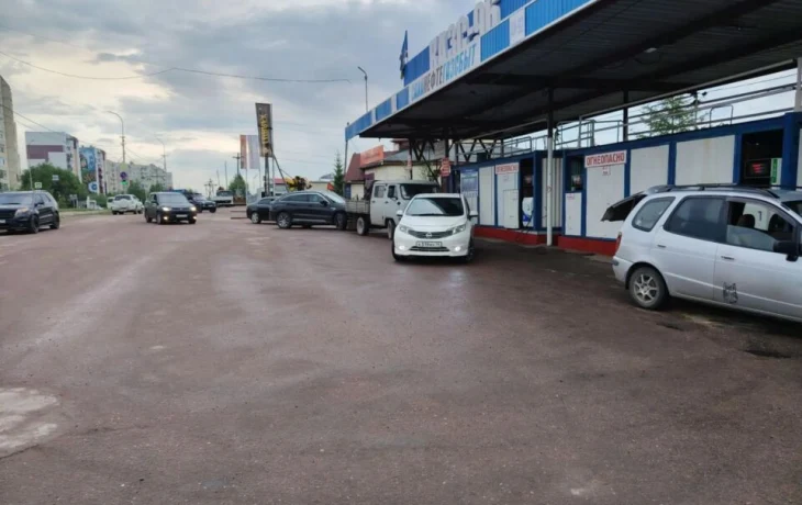 Заправки в Нерюнгринском районе работают штатно и без очередей