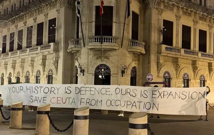Марокко требует у Испании возврата Сеуты и Мелильи после миграционного кризиса