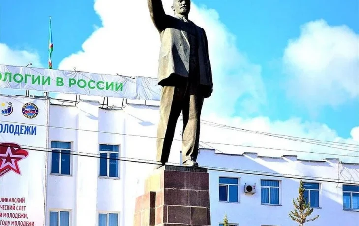 Дело площади Ленина: коммунисты снова обвинили власти Якутии в расколе общества