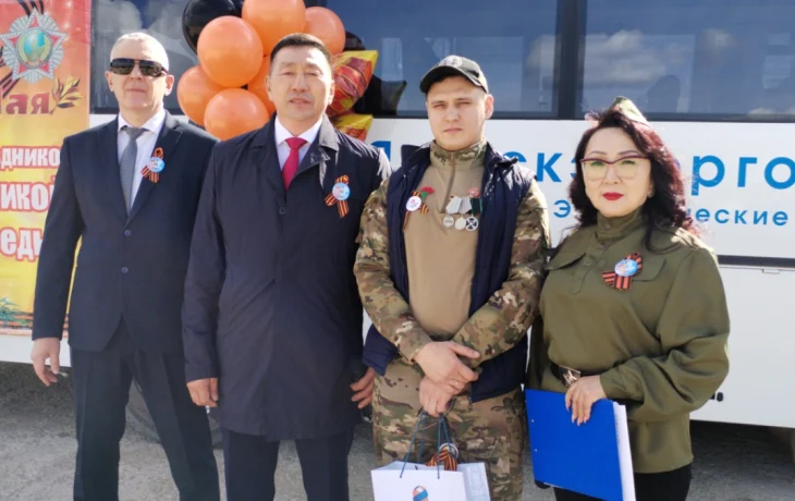 Энергетики ЦЭС поздравляют ветеранов с Днем Победы