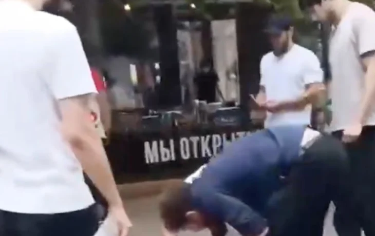 В Махачкале мужчину зарезали сразу после освобождения из-за кровной мести