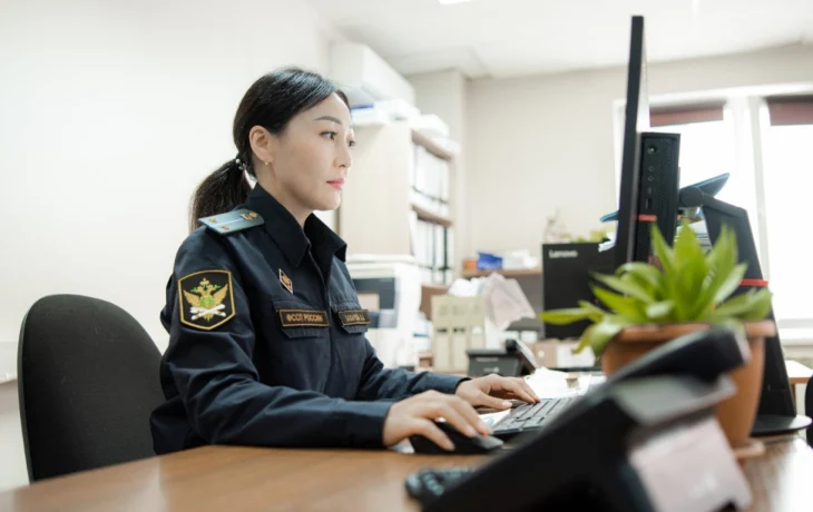 В Томпонском улусе злостная алиментщица приговорена к принудительным работам
