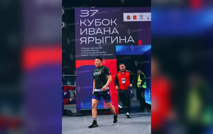Якутянин Ньургун Сергин будет бороться в малом финале Кубка Ярыгина
