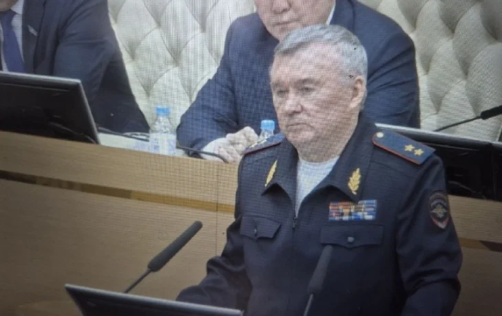 &laquo;Офицерский состав с северным коэффициентом получает 67 тысяч рублей&raquo; - министр ВД Прокопенко
