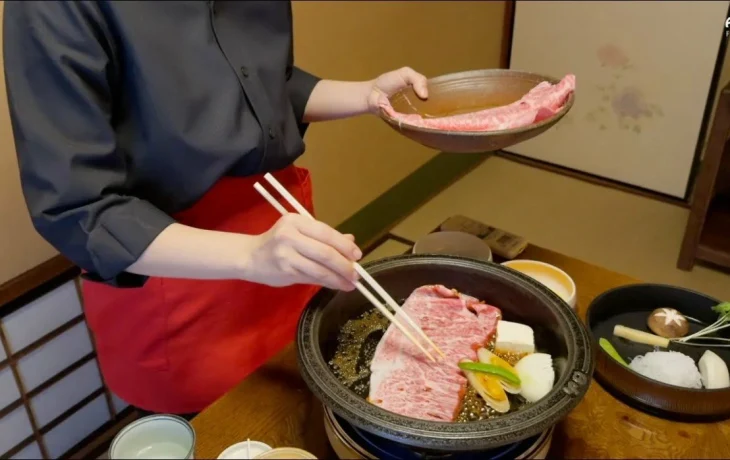 Семечки &mdash; птицам, соль &mdash; в соус: 4 продукта, которые японцы считают странными или слишком дорогими