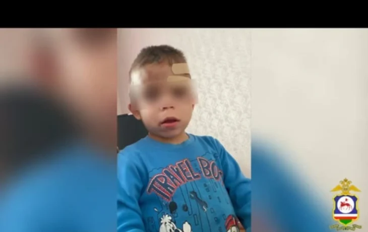 Родители подозреваются в истязании шестилетнего ребенка в Алдане: Возбуждены дела о халатности надзорных органов