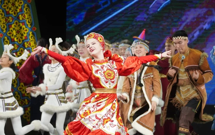 Концерт &laquo;Славим Дружбу! Мир! Россию!&raquo; прошел в Якутске 4 ноября