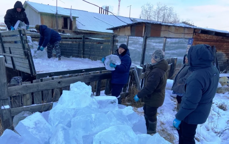Коллектив ГУП &laquo;ЖКХ РС(Я)&raquo; оказал помощь ветеранам и семьям участников СВО