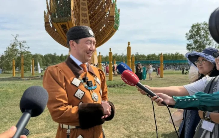 Айсен Николаев: &laquo;Третье Десятилетие Олонхо должно стать временем его мирового признания&raquo;