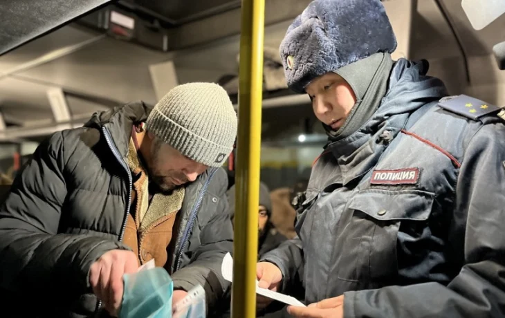 В Якутии выявлено более 4 тысяч правонарушений в сфере миграции в 2025 году: Из республики выдворено 305 иностранцев