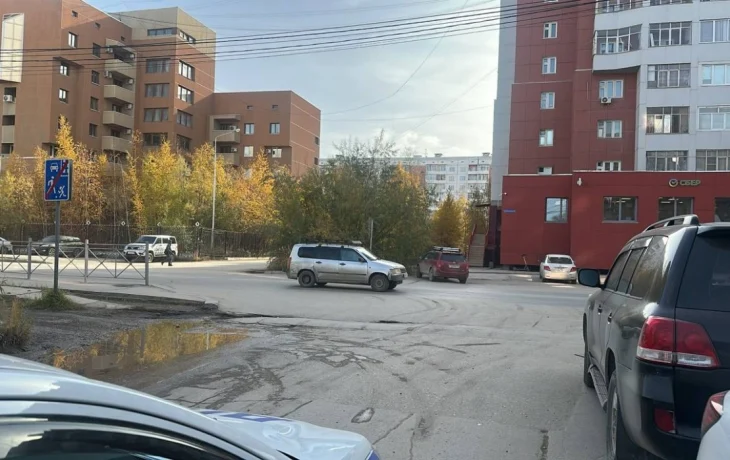 В Якутске ищут водителя &laquo;Toyota Wish&raquo;, совершившего наезд на ребёнка и скрывшегося с места ДТП