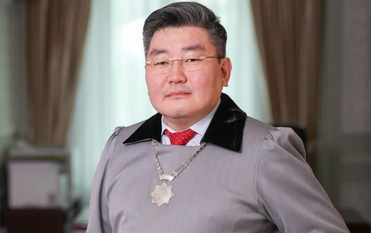 Банкир метит в Ил Тумэн