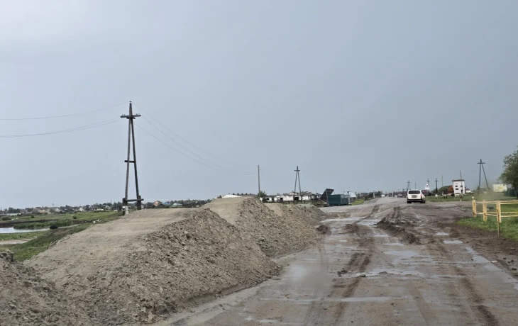 К кварталу многодетных в Хатассах ремонтируют подъездные пути