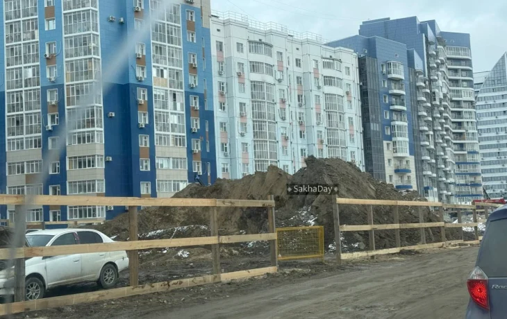 В телеграм @sakhaday спорят о &laquo;налоге на школы&raquo;: жители Якутска голосуют против инфраструктурного сбора