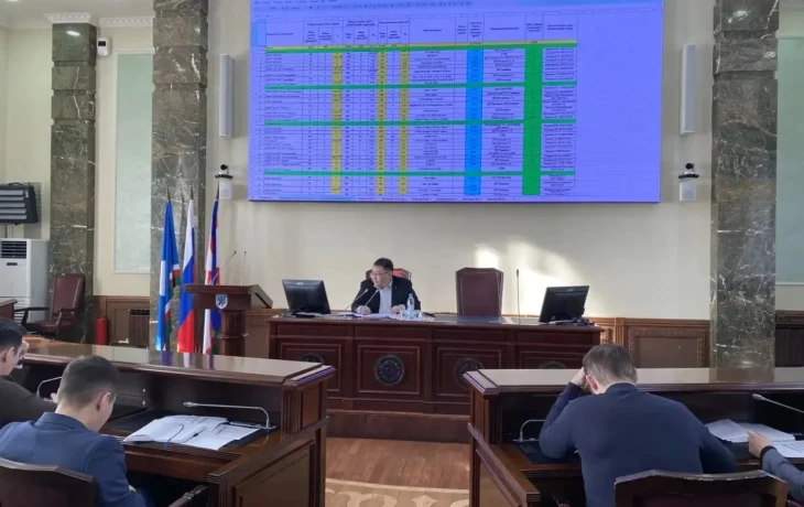 В Якутске вывезли более 250 тысяч кубометров снега