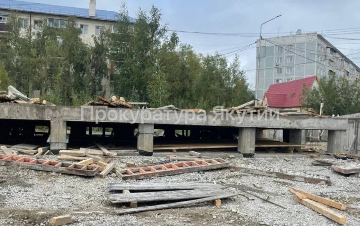 В Хангаласском улусе по результатам прокурорской проверки аннулировано разрешение на строительство торгового дома