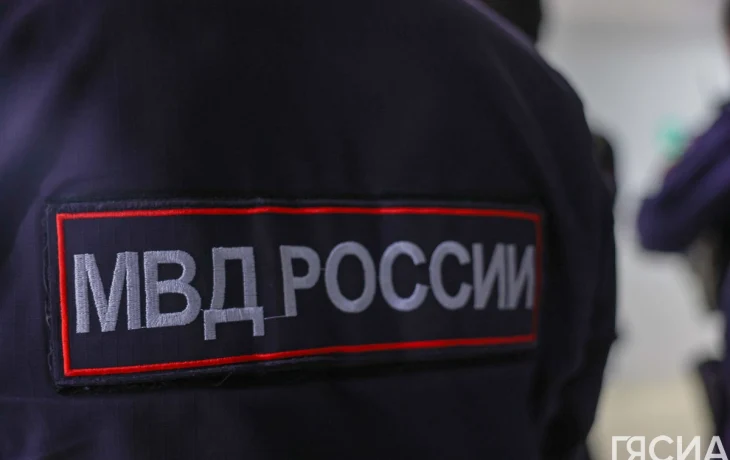 Полиция вынесла предупреждение родителям мальчиков после инцидента с ножами в подъезде