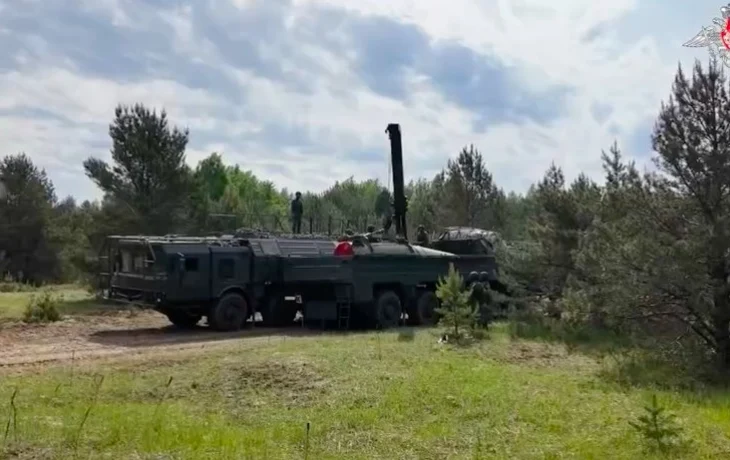 Россия развернула комплексы &laquo;Искандер-М&raquo; со спецбоеприпасами в Белоруссии в рамках учений ядерных сил