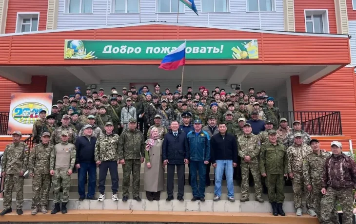 Ветераны СВО приняли участие в военно-полевых сборах для школьников в селе Бестях Якутии