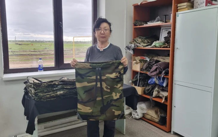 Хатыҥ Арыы иистэнньэҥнэрэ саха байыастарыгар мөһөөччүк тиктилэр