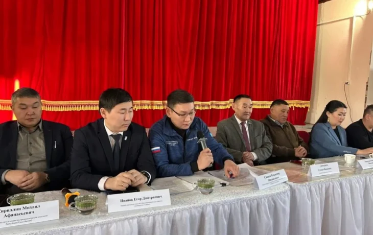В Якутии встал вопрос низких зарплат муниципальных служащих