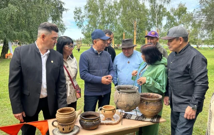 В Чурапчинском улусе открыли фестиваль &laquo;Туойдьут Төлөйдөр&raquo;