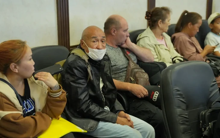 Аварийный дом на Новокарьерной в Якутске отключат от сетей и расселят
