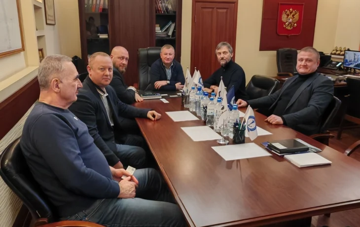 Делегация из Якутии обсудила в Магадане подход железной дороги к портам