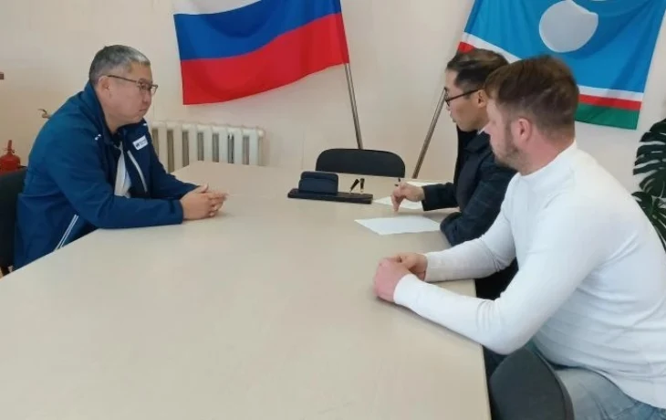 Генеральный директор Якутскэнерго встретился с главой поселка Чернышевский