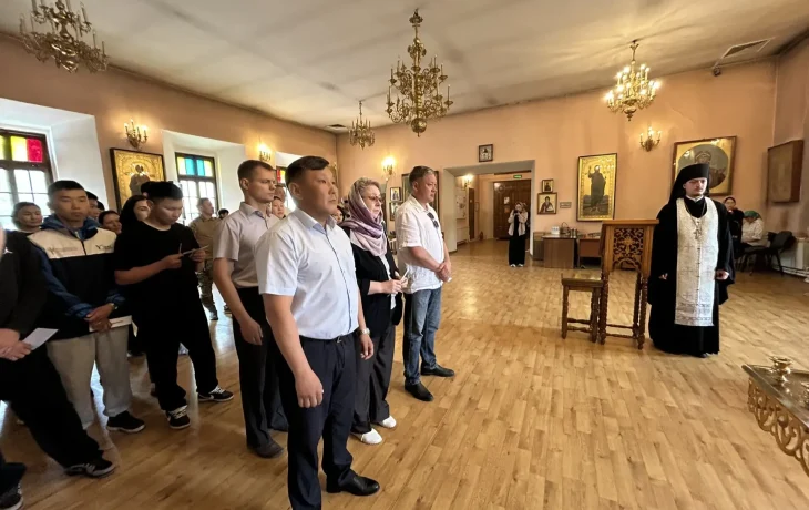 В Якутии провели акцию-реквием в память о детях-жертвах Донбасса