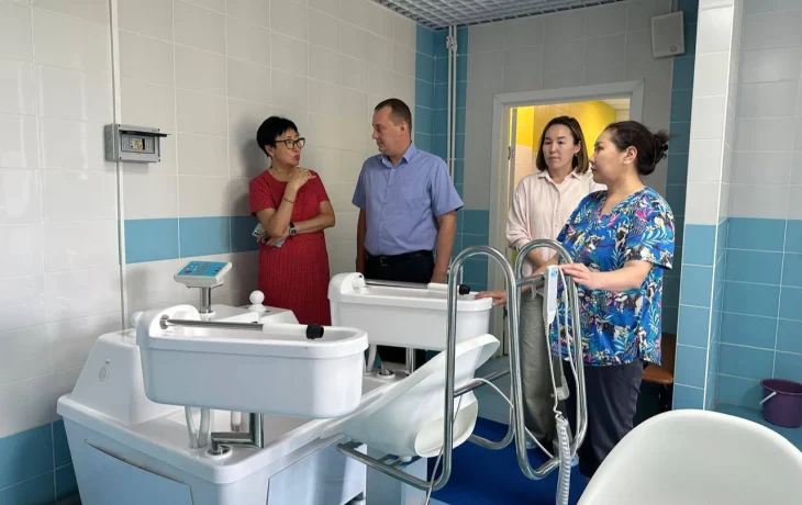 &laquo;Это уникальная возможность увидеть, как на практике реализуется социальная политика государства&raquo;: участник СВО проходит стажировку в Минтруде Якутии